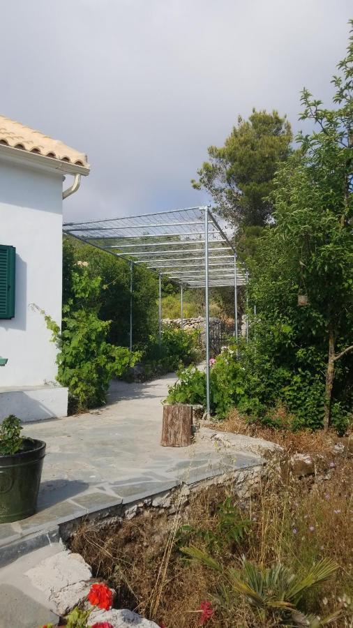 Dorinda Daire Agia Marina  Dış mekan fotoğraf